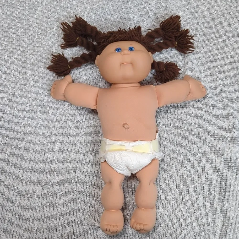 CABBAGE PATCH DOLL PA-3 Brown braided Hair Blue Eyed Girl Vintage 2004